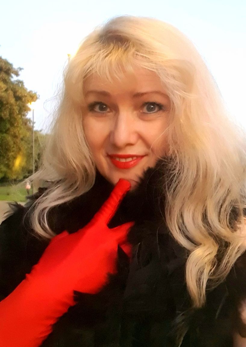 Лина, Москва